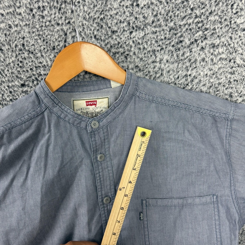 Vintage Levis Shirt Mens Medium Blue Grandpa Grandfather Band Collar Button Up - Picture 6 of 15